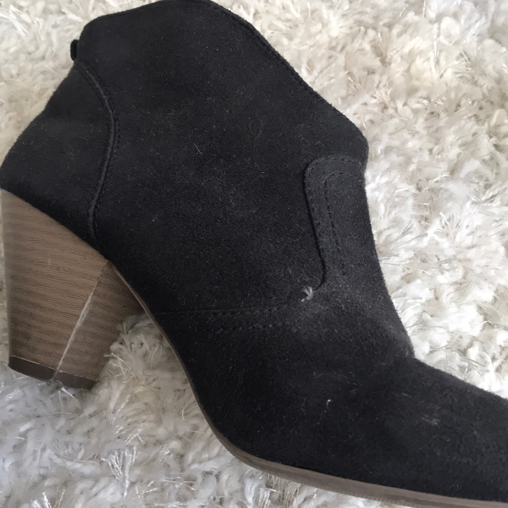 Steve Madden Black Ankle Booties - Picture 7 of 7